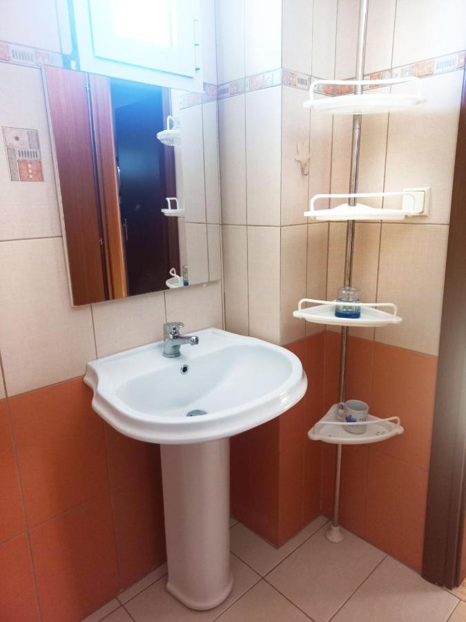 Evis Maisonette With Sea View فلوغيتا المظهر الخارجي الصورة