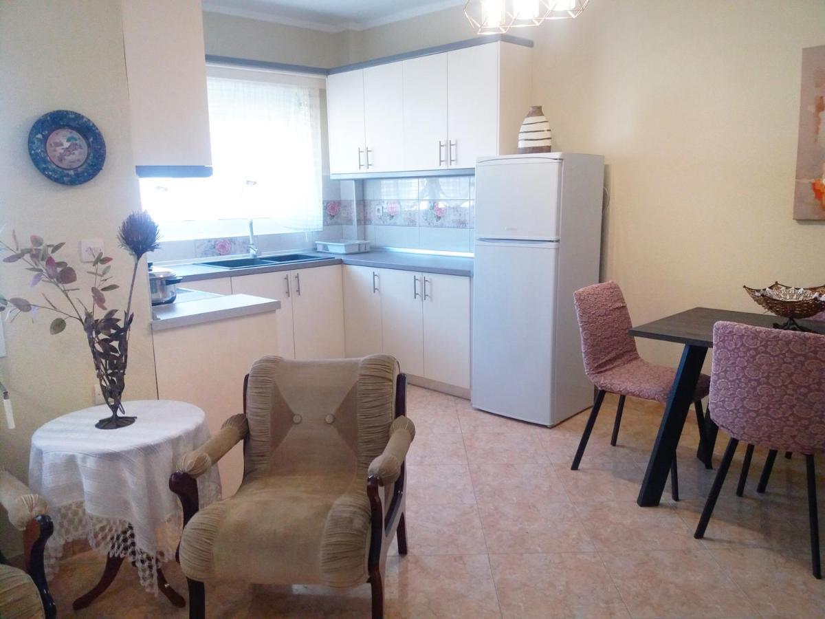 Evis Maisonette With Sea View فلوغيتا المظهر الخارجي الصورة